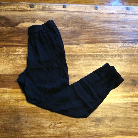 Boden black joggers - Picture 3 of 4